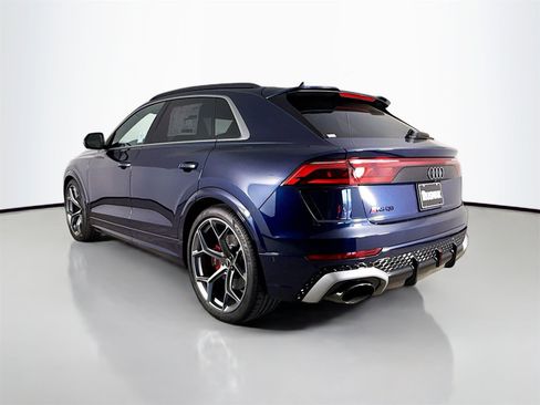 New 2025 Audi RS Q8 performance image 5