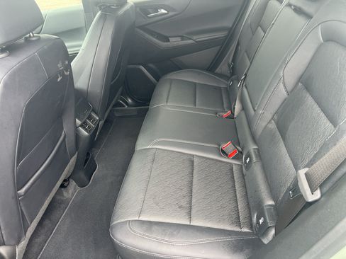 Used 2025 Chevrolet Equinox LT w/ Convenience Package II AWD/4WD image 18