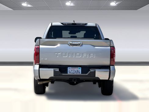Used 2024 Toyota Tundra Limited AWD/4WD image 9