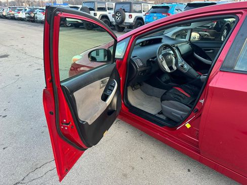 Used 2013 Toyota Prius Three FWD image 13