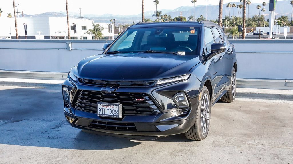Used 2025 Chevrolet Blazer RS AWD/4WD image 4