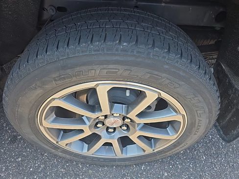 Certified 2021 GMC Canyon Denali AWD/4WD image 33