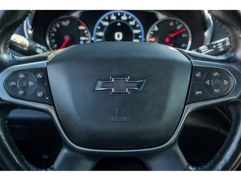 Used 2022 Chevrolet Traverse Premier w/ Redline Edition FWD image 18