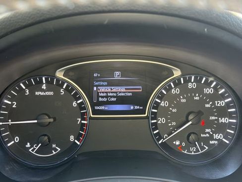 Used 2017 Nissan Altima 2.5 SR w/ Midnight Edition Package image 26
