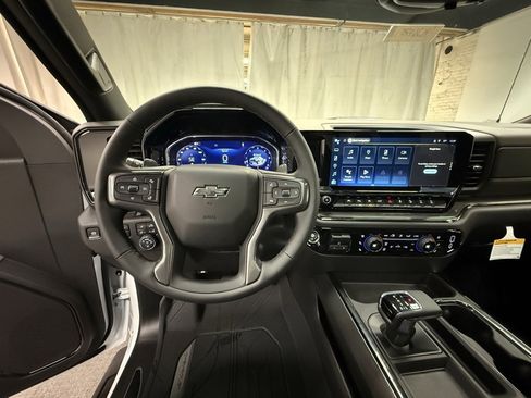 New 2026 Chevrolet Silverado 1500 ZR2 image 28