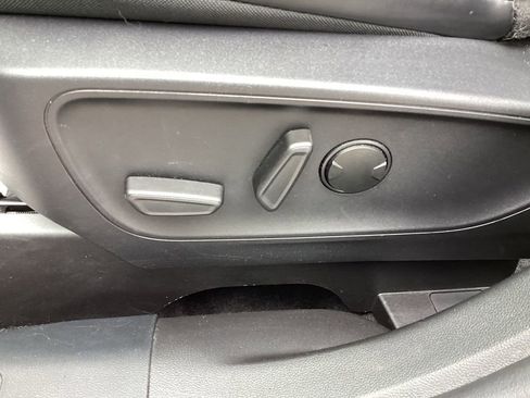 Used 2025 Ford Escape ST-Line image 15