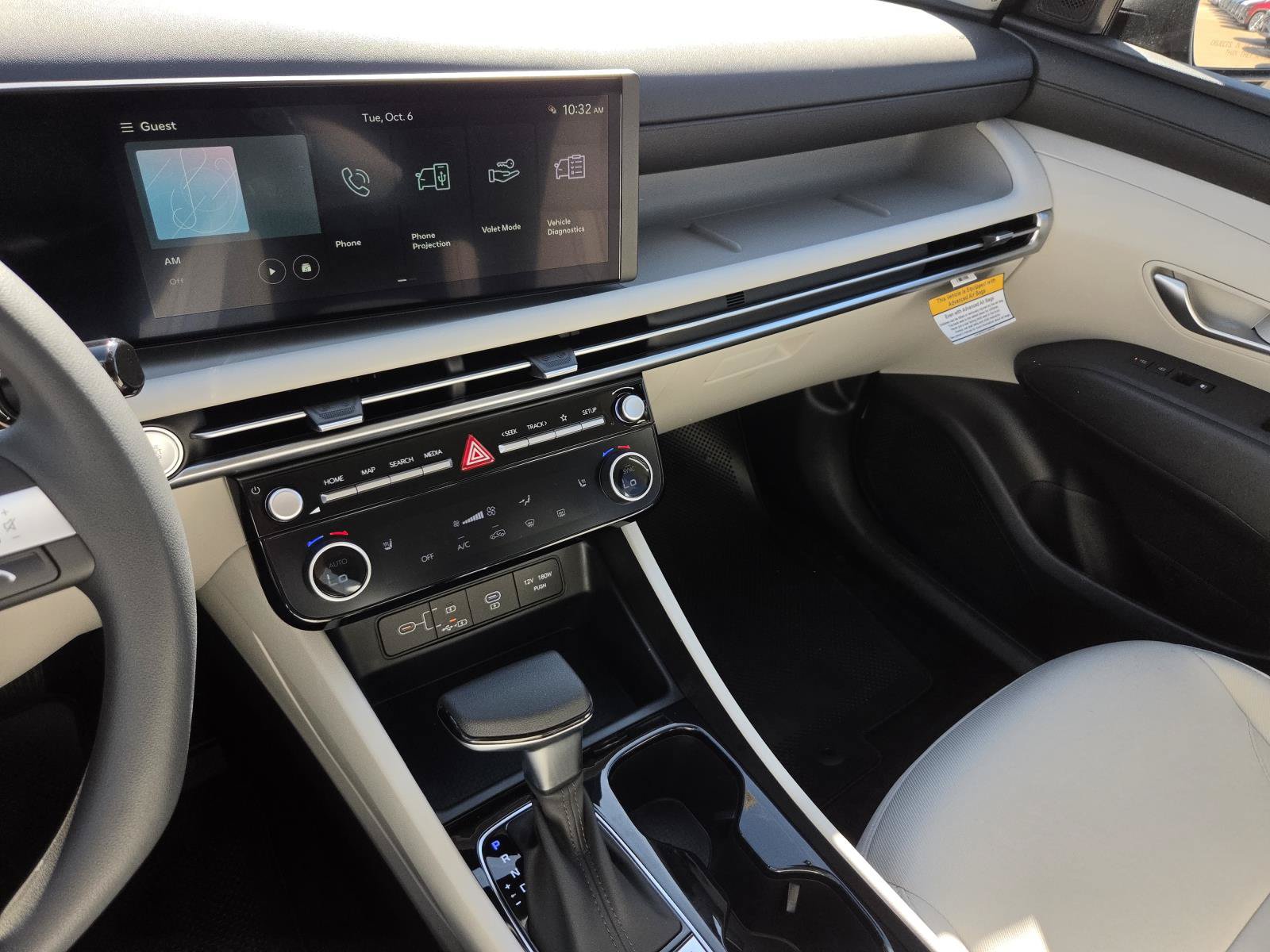 New 2026 Hyundai Tucson SEL FWD image 17