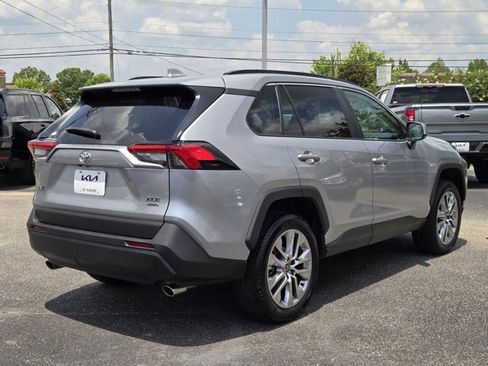 Used 2023 Toyota RAV4 XLE Premium AWD/4WD image 8