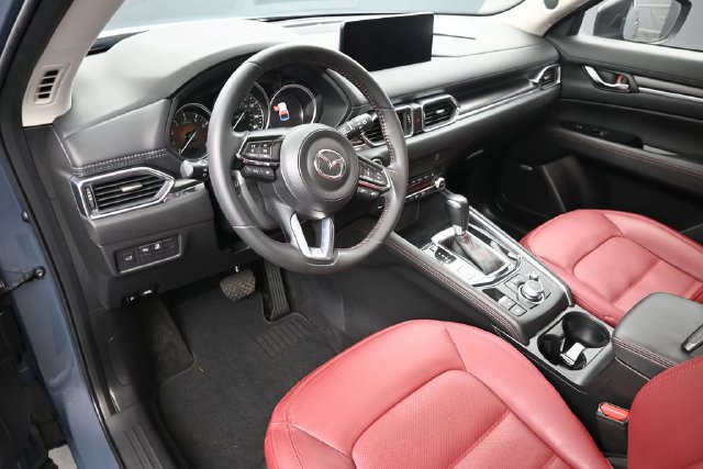 Certified 2024 MAZDA CX-5 Carbon Edition AWD/4WD image 10