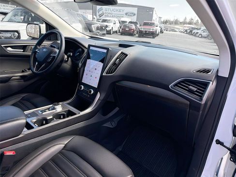 Used 2024 Ford Edge SEL w/ Convenience Package image 28