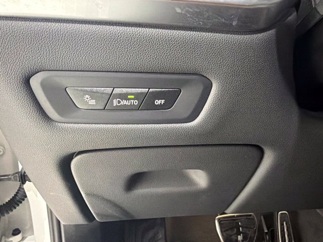 Certified 2025 BMW X5 xDrive50e w/ M Sport Package AWD/4WD image 12