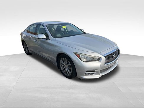 Used 2014 INFINITI Q50 Premium w/ Navigation Package image 4