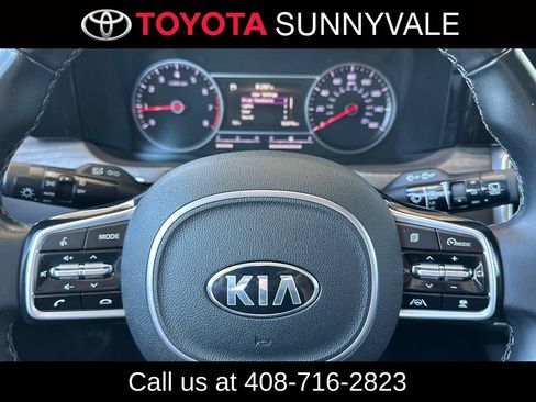 Used 2021 Kia Sorento EX FWD image 28