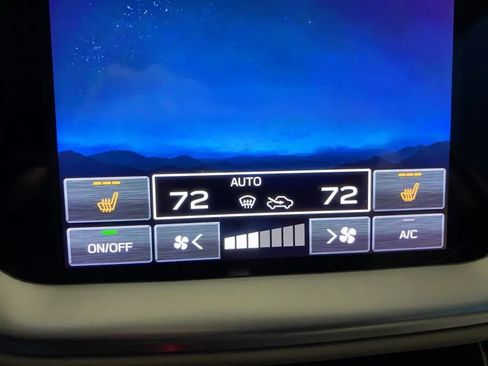 Used 2022 Subaru Legacy Premium image 16