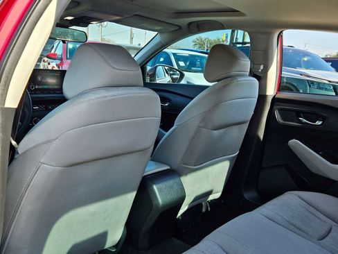 Used 2023 Honda Accord EX image 15
