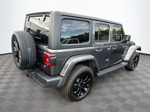 Used 2023 Jeep Wrangler Unlimited Sahara AWD/4WD image 6