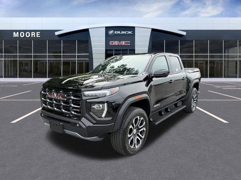 Used 2023 GMC Canyon AT4 w/ AT4 Premium Package AWD/4WD image 7