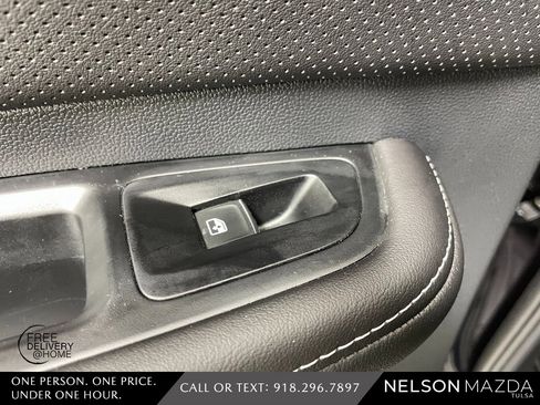 Used 2025 Volkswagen Atlas Cross Sport SEL Premium R-Line image 35