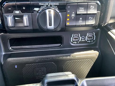 Used 2023 RAM 1500 Limited AWD/4WD image 17