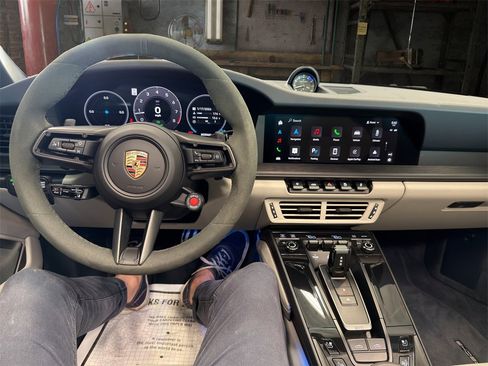 Used 2025 Porsche 911 Targa 4 GTS image 21