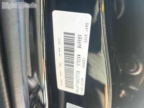 Certified 2024 Honda Odyssey Sport image 37