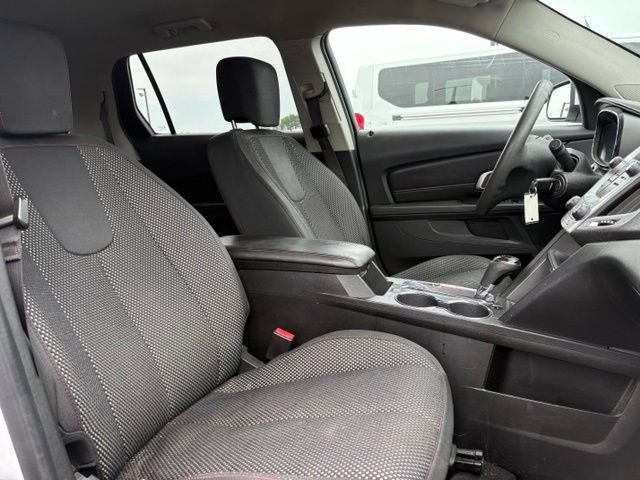 Used 2017 GMC Terrain SLE FWD image 13