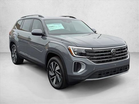New 2026 Volkswagen Atlas SE image 3