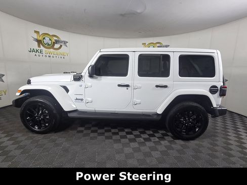 Certified 2024 Jeep Wrangler Unlimited Sahara w/ Safety Group AWD/4WD image 6