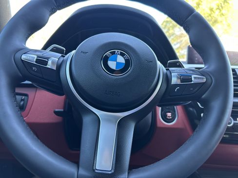 Used 2018 BMW 430i xDrive Convertible image 16