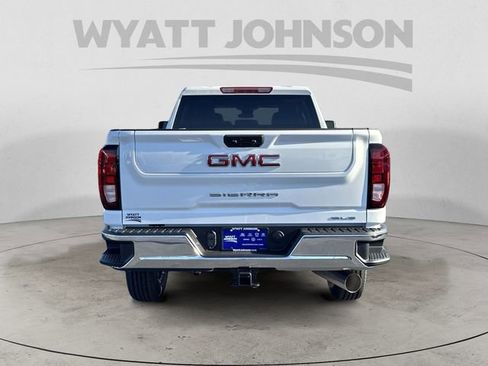 New 2026 GMC Sierra 2500 SLE AWD/4WD image 4