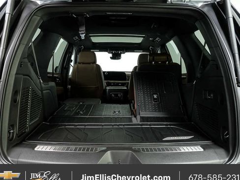 New 2026 Chevrolet Tahoe High Country w/ Sun And Tow Package AWD/4WD image 33