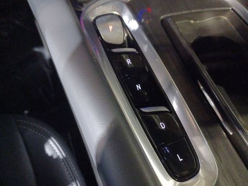 Used 2022 Buick Enclave Essence w/ Experience Buick Package image 21