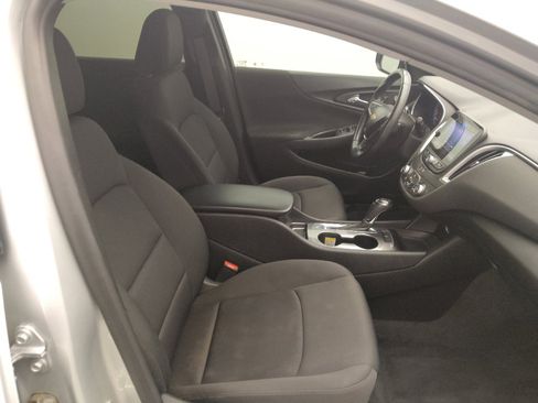 Used 2020 Chevrolet Malibu RS FWD image 21