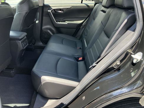 Used 2022 Toyota RAV4 XLE Premium FWD image 23