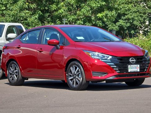 New 2025 Nissan Versa SV w/ Trunk Package image 9