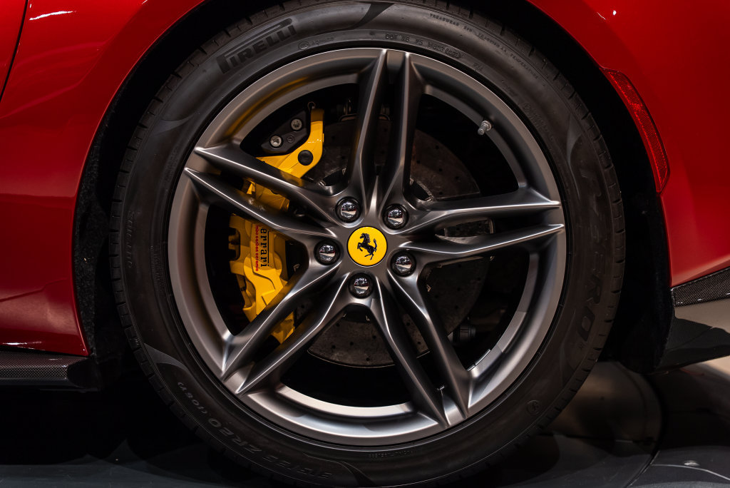Certified 2021 Ferrari 812 GTS RWD image 14