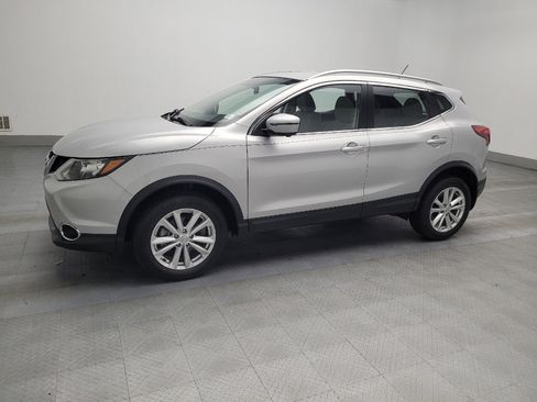 Used 2018 Nissan Rogue Sport SV w/ SV Technology Package image 2