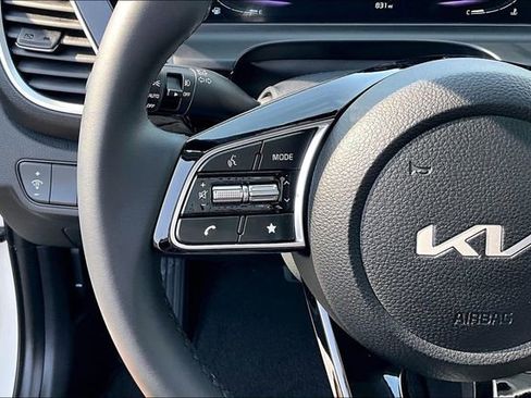 Certified 2026 Kia Seltos S image 16