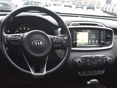 Used 2016 Kia Sorento EX w/ EX Touring Package image 22