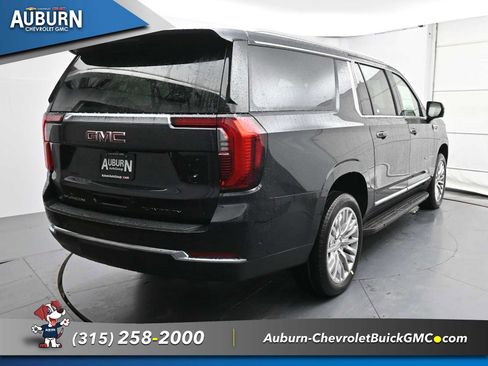 New 2026 GMC Yukon XL Elevation image 4