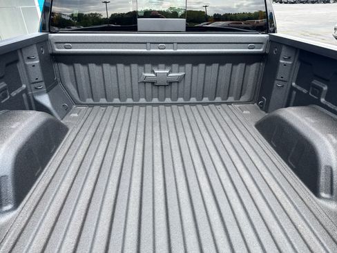 New 2026 Chevrolet Silverado 1500 RST w/ RST All Star Premium Package AWD/4WD image 9