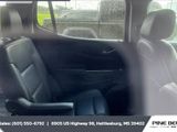 Used 2018 GMC Acadia SLT image 3