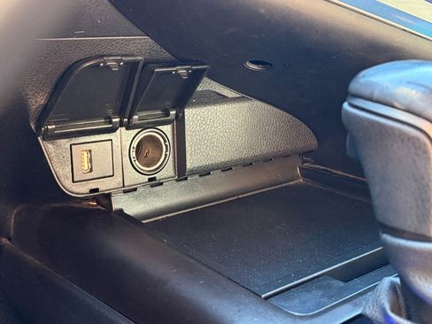 Used 2024 Toyota Camry SE image 24