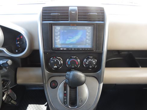 Used 2008 Honda Element LX image 18