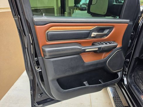 Used 2019 RAM 1500 Limited AWD/4WD image 9