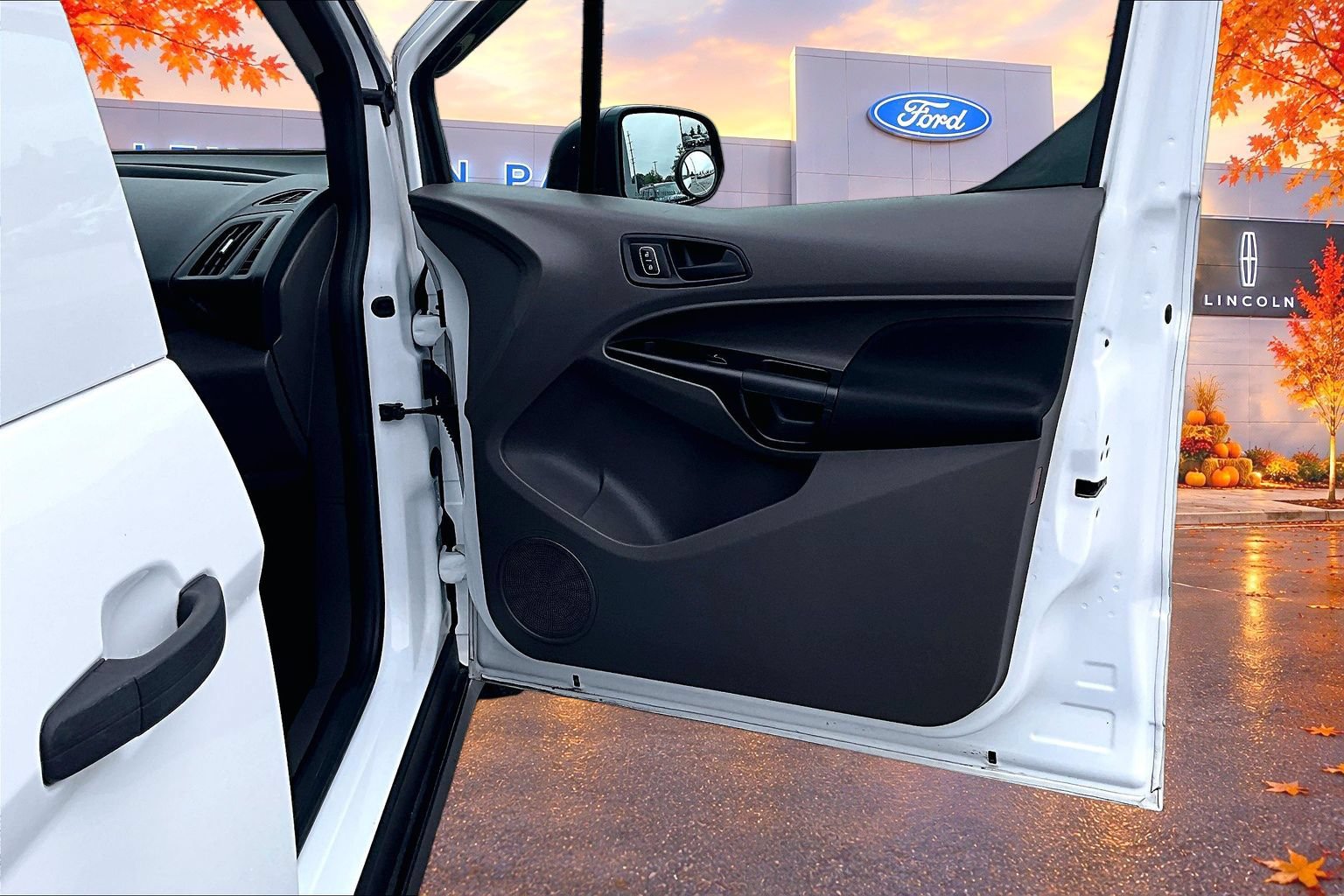 Used 2020 Ford Transit Connect XL FWD image 26