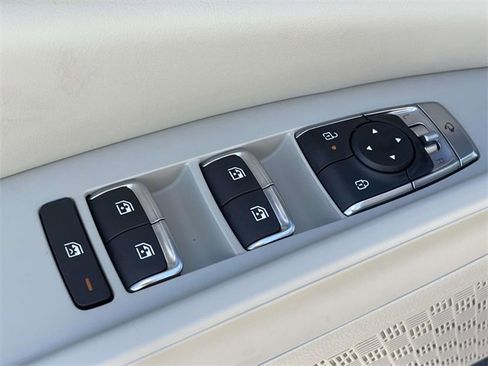 New 2026 Kia Carnival SX image 26