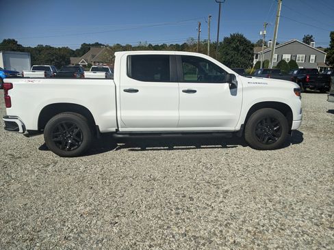New 2026 Chevrolet Silverado 1500 Custom image 9