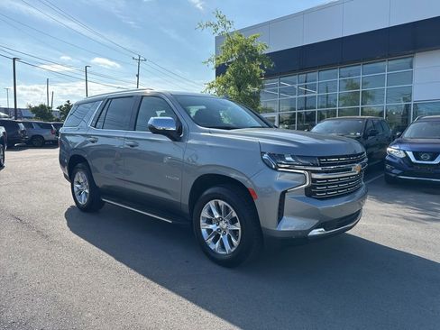 Used 2024 Chevrolet Tahoe Premier AWD/4WD image 1