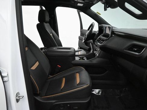 Used 2023 GMC Yukon XL AT4 AWD/4WD image 27